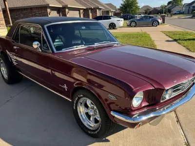Gebraucht Ford Mustang 300 PS (220 kW) 1966 Violett Coupé