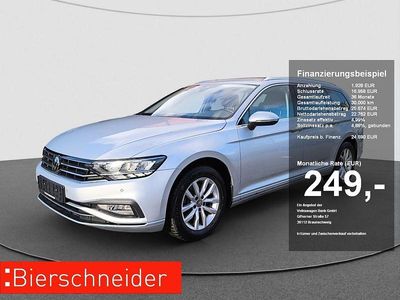 Silber Gebraucht 2023 VW Passat Business Kombi | 24.690 € (Guter Preis)