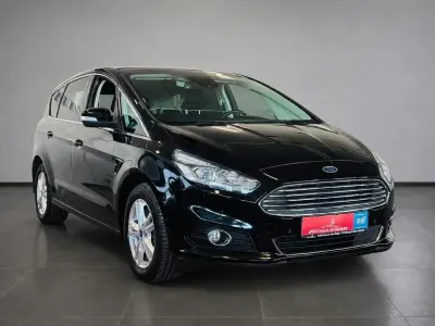Gebraucht Ford S-MAX Titanium 150 PS (110 kW) 2019 Schwarz Van / Kleinbus