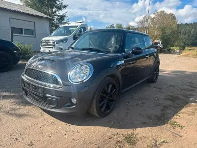 Gebraucht Mini Cooper S Coupé 184 PS (135 kW) 2013 Schwarz Coupé