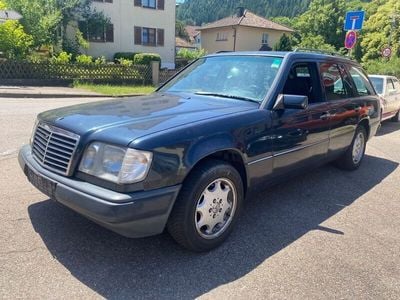 Mercedes E220