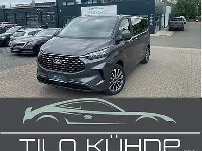 Second-hand Ford Tourneo Custom Titanium 2025 Gri Van