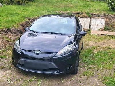 Second-hand Ford Fiesta 99 CP (72 kW) 2011 Negru Hatchback
