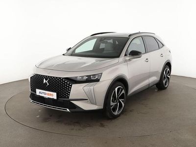 Grau Gebraucht 2023 DS Automobiles DS7 Crossback Opera SUV | 31.230 €