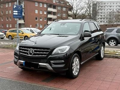 Gebraucht Mercedes ML350 AMG 258 PS (189 kW) 2015 Schwarz SUV