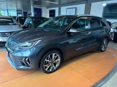Gebraucht Kia Niro Spirit 105 PS (77 kW) 2019 Silber SUV