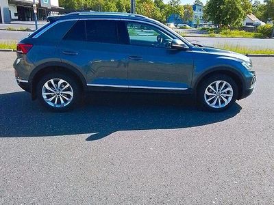Gebraucht VW T-Roc Style 150 PS (110 kW) 2022 Grau SUV