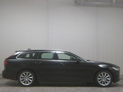 Usata Volvo V90 Momentum 197 CV (144 kW) 2021 Nero Station wagon
