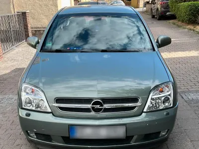 Gebraucht Opel Vectra 147 PS (108 kW) 2002 Grün Limousine