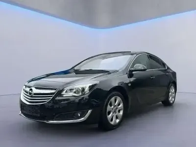 Gebraucht Opel Insignia Innovation 140 PS (102 kW) 2015 Karbonschwarzmet. Limousine