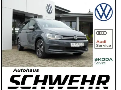 Gebraucht VW Touran Comfortline 150 PS (110 kW) 2025 Van / Kleinbus