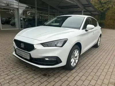 Gebraucht Seat Leon Style 110 PS (80 kW) 2024 Weiß Limousine