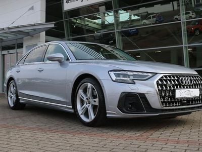 Audi A8L