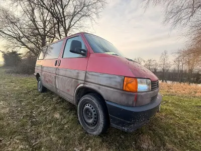 Używany VW T4 77 KM (56 kW) 1994 Czerwony Van