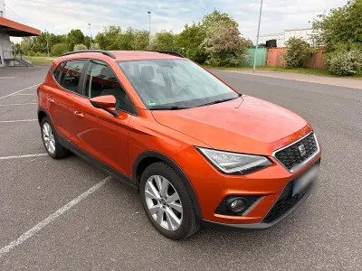 Gebraucht Seat Arona 95 PS (69 kW) 2018 Orange SUV