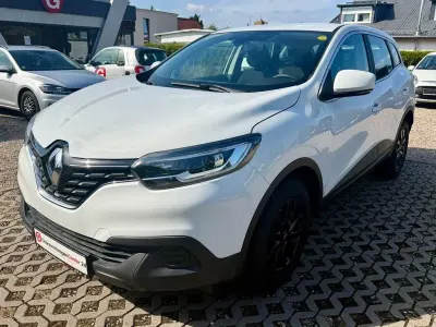Gebraucht Renault Kadjar Life 131 PS (96 kW) 2015 Weiß SUV