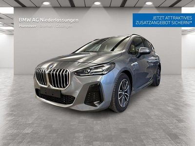 Grau Gebraucht 2024 BMW 220 Active Tourer M Sport Van / Kleinbus | 36.501 € (Etwas zu teuer)