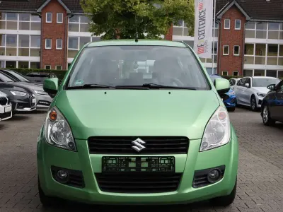 Gebraucht Suzuki Splash Club 75 PS (55 kW) 2009 Grün Kleinwagen