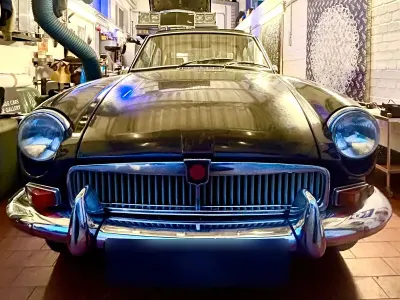 Käytetty MG B GT 95 HP (69 kW) 1975 Sininen Coupe - kaksiovinen