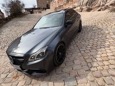 Grau Gebraucht 2017 Mercedes E63 AMG AMG Limousine | 48.700 €