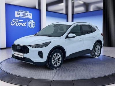 Gebraucht Ford Kuga Titanium 179 PS (131 kW) 2024 Weiß SUV