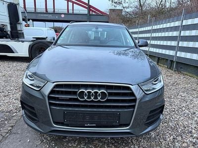 Gebraucht Audi Q3 Basis 179 PS (131 kW) 2015 Grau SUV