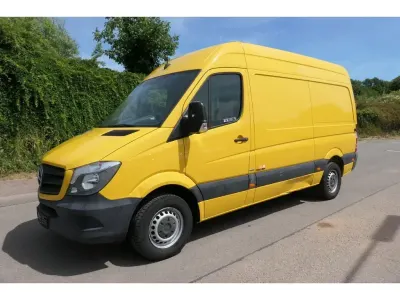 Gebraucht Mercedes Sprinter 143 PS (105 kW) 2016 Gelb Van