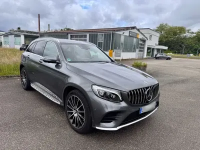 Gebraucht Mercedes GLC250 204 PS (150 kW) 2019 Grau SUV
