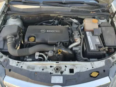 Gebraucht Opel Astra Innovation 110 PS (80 kW) 2009 Grün Kombi