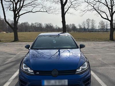 Gebraucht VW Golf VII R 300 PS (220 kW) 2014 Blau Kleinwagen