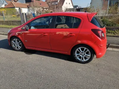 Gebraucht Opel Corsa 90 PS (66 kW) 2009 Rot Kleinwagen