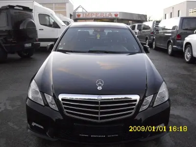 Gebraucht Mercedes E300 AMG line 231 PS (169 kW) 2011 Schwarz Limousine