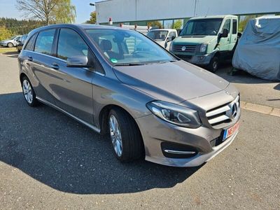 Mercedes B200