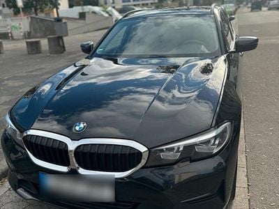 Gebraucht BMW 318 Comfort Edition 150 PS (110 kW) 2021 Schwarz Kombi