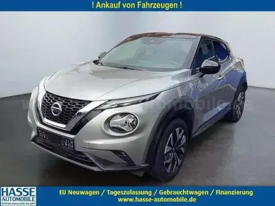 Gebraucht Nissan Juke N-Connecta 114 PS (83 kW) 2022 Silber SUV