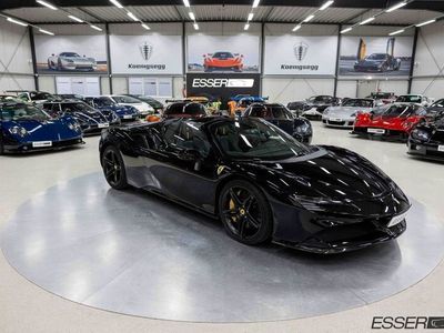 Gebraucht Ferrari SF90 1001 PS (736 kW) 2023 Schwarz Cabrio