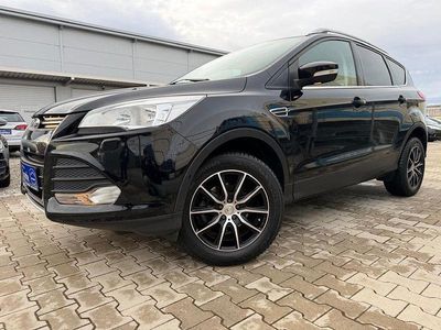 Gebraucht Ford Kuga Trend 150 PS (110 kW) 2016 Schwarz SUV