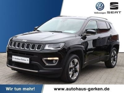 Gebraucht Jeep Compass Opening Edition 170 PS (125 kW) 2017 Brilliant black crystal perlef SUV
