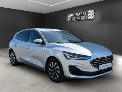 Gebraucht Ford Focus Titanium X 116 PS (85 kW) 2023 Weiss (metallic) Limousine