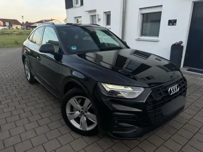 Używany Audi Q5 Sportback Ambiente 204 KM (150 kW) 2022 Czarny SUV
