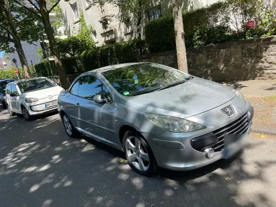 Gebraucht Peugeot 307 CC 160 PS (117 kW) 2006 Silber Cabrio