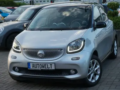 Gebraucht Smart ForFour Passion 71 PS (52 kW) 2014 Silber Kleinwagen