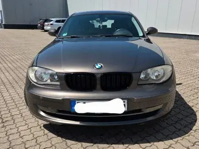 Gebraucht BMW 116 122 PS (89 kW) 2009 Braun Kleinwagen