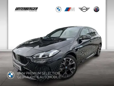 Gebraucht BMW 120 M Sport 156 PS (114 kW) 2025 Saphirschwarz Kleinwagen
