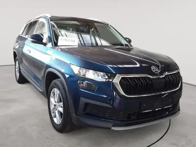 Gebraucht Skoda Kodiaq Ambition 150 PS (110 kW) 2023 Lavablau metallic SUV
