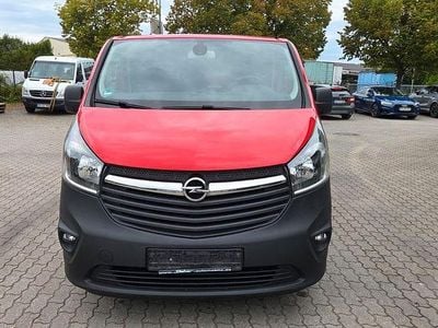 Rot Gebraucht 2018 Opel Vivaro Van / Kleinbus | 9.000 € (Superpreis)