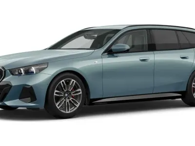 Gebraucht BMW 520 Comfort Edition 197 PS (144 kW) 2025 Grün Kombi