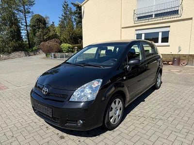 Usata Toyota Corolla Verso 130 CV (95 kW) 2006 Nero Monovolume