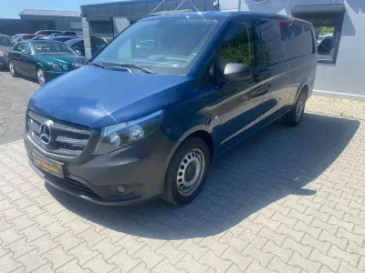 Gebraucht Mercedes Vito 163 PS (119 kW) 2019 Blau Van