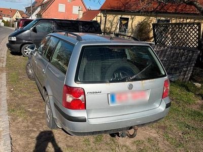 Gebraucht VW Passat 101 PS (74 kW) 2004 Grau Kombi